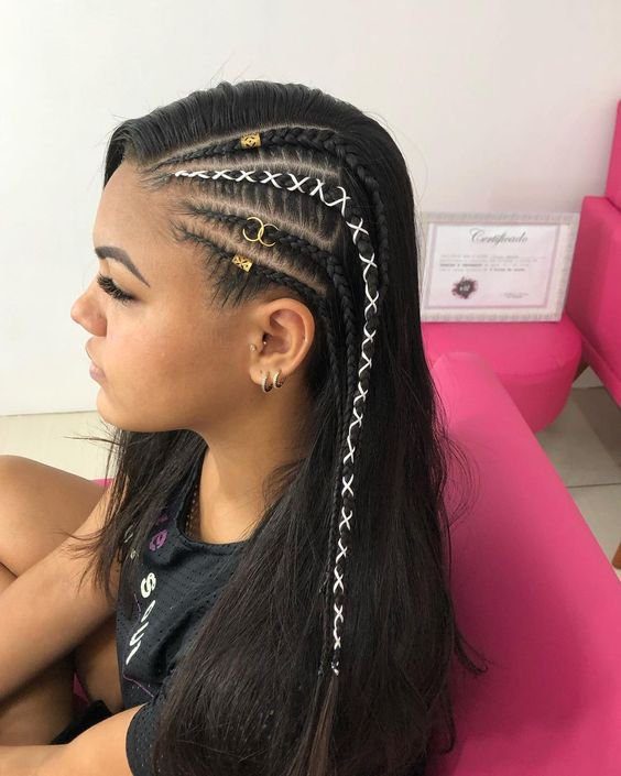 penteado com tranca lateral18