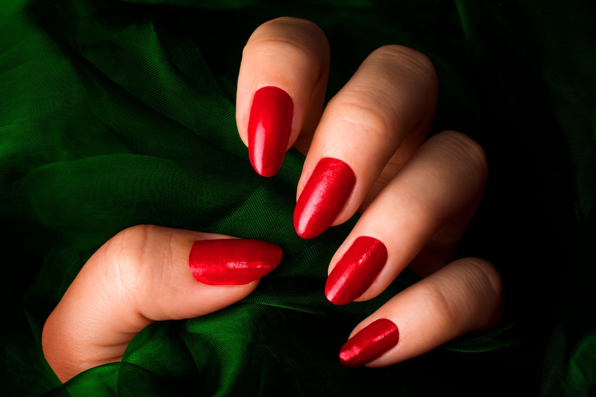 cores de unhas que transmitem poder no outonoinverno